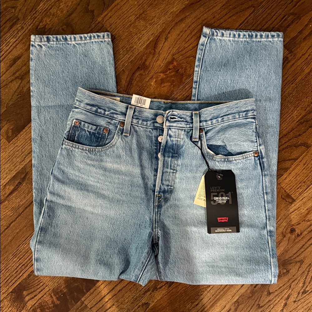 Levi’s Cropped 501 Button Fly Jeans